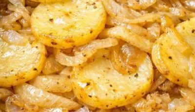 Slow Cooker 4-Ingredient Depression Era Potato and Onion Bake